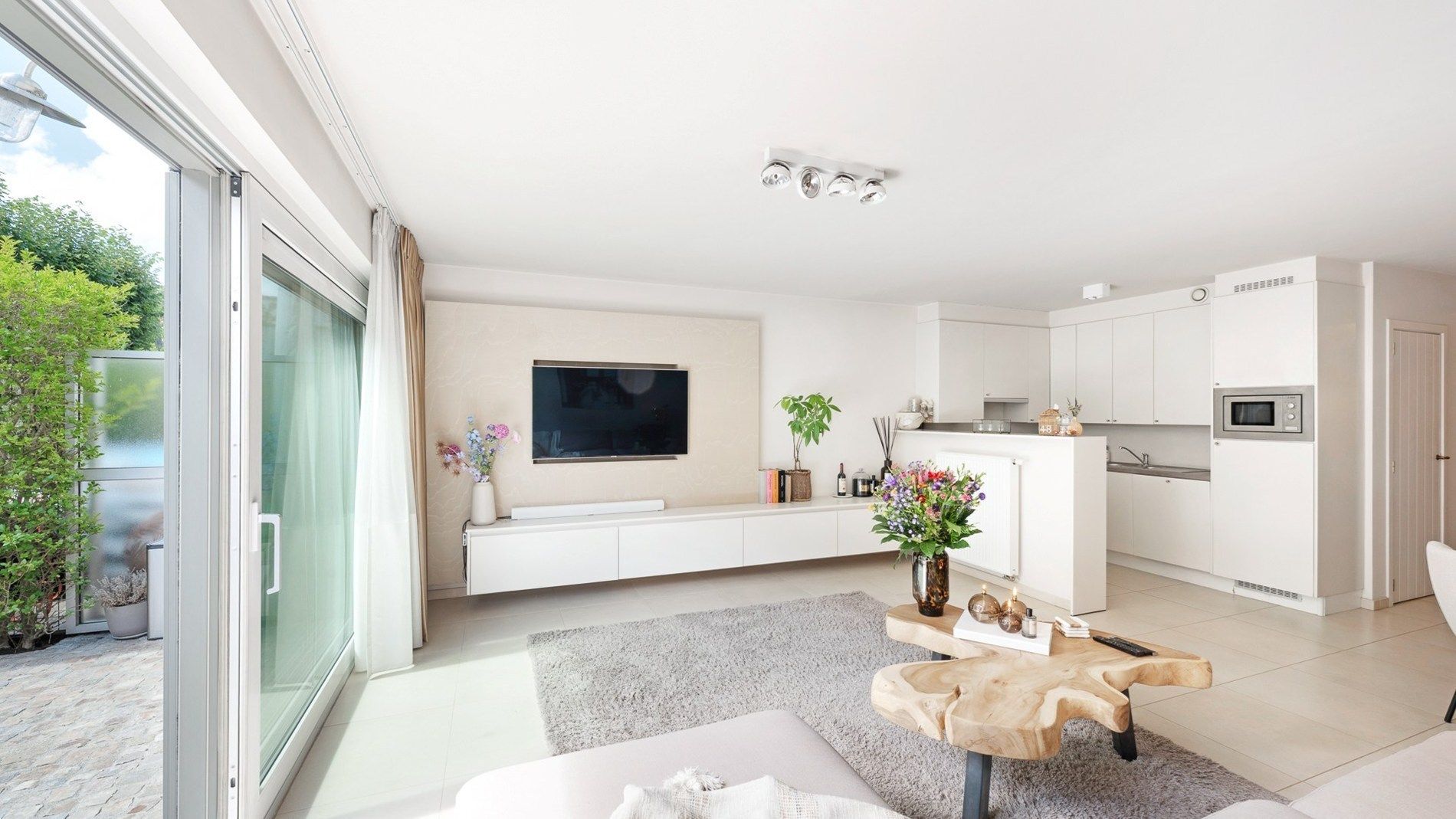 Leuk appartement met groot terras te Knokke-Duinbergen foto 4