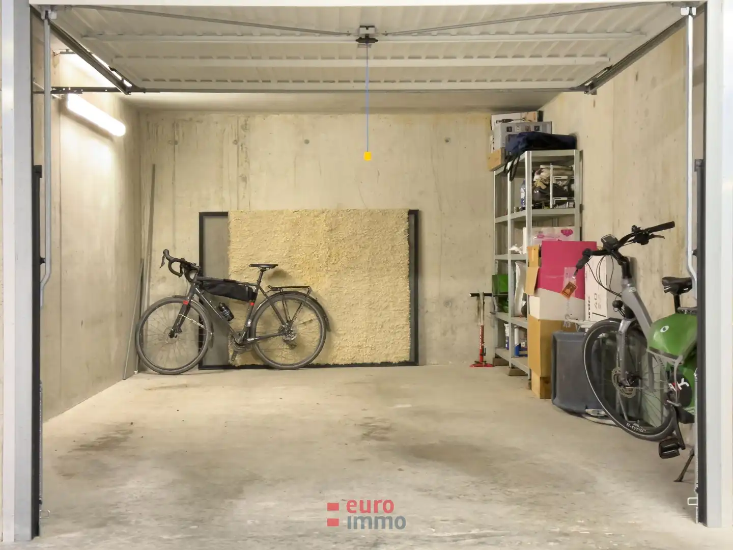 Ruime garagebox langs de waterlijn van Nieuwpoort-Stad! foto 7