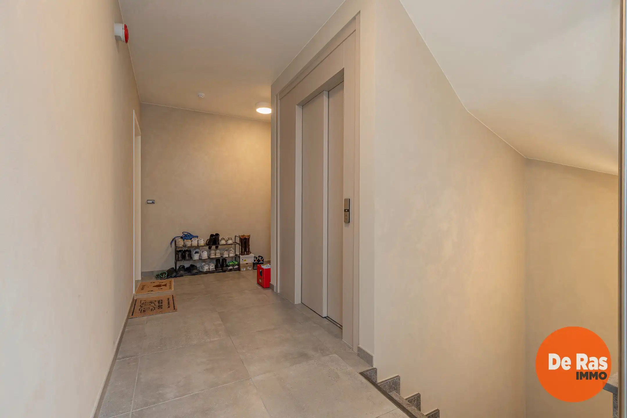 BURST - Modern en recent instapklaar duplex appartemet/2 slp foto 3