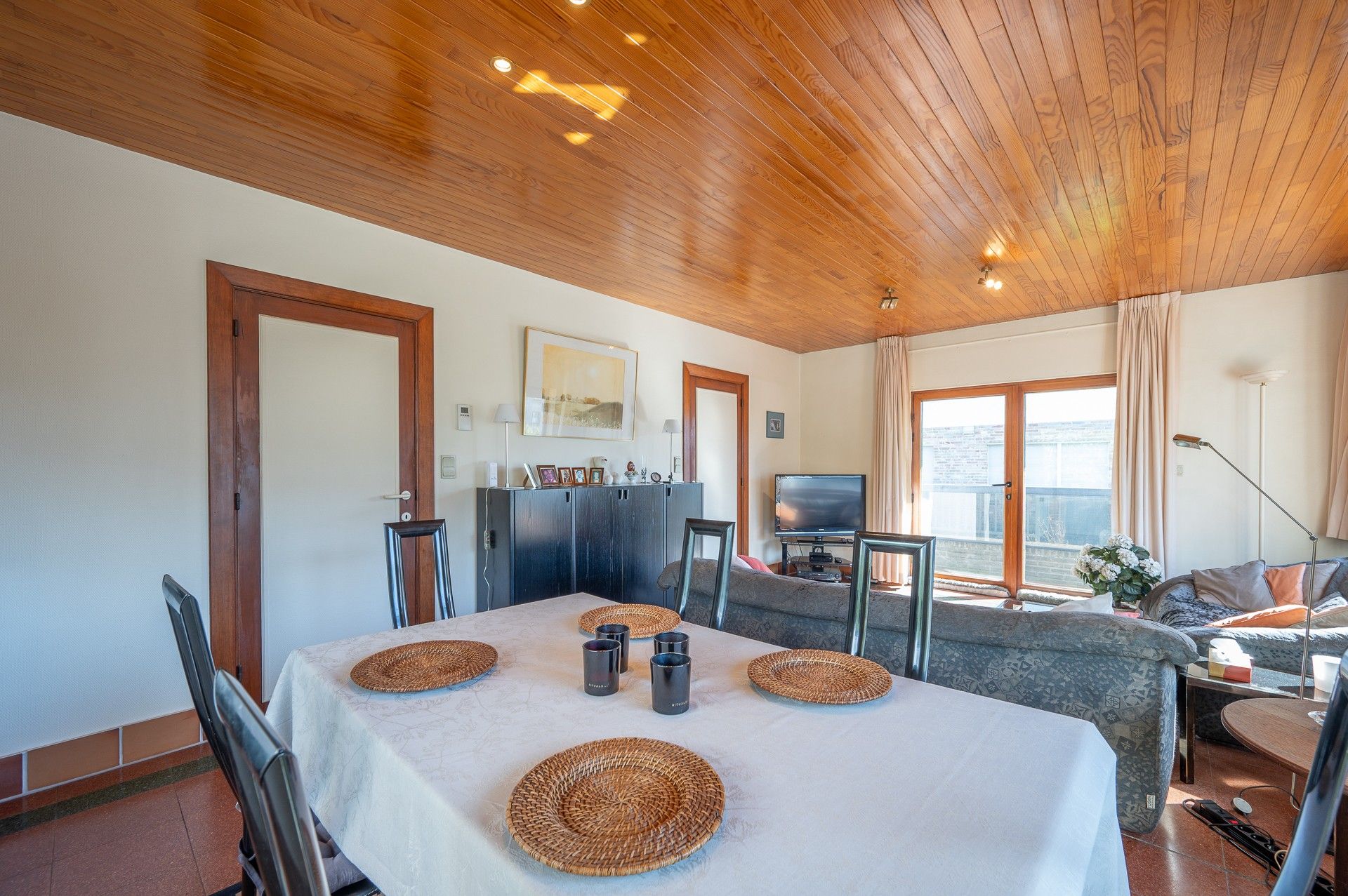 Unieke woning met potentieel op toplocatie in Knokke foto 10
