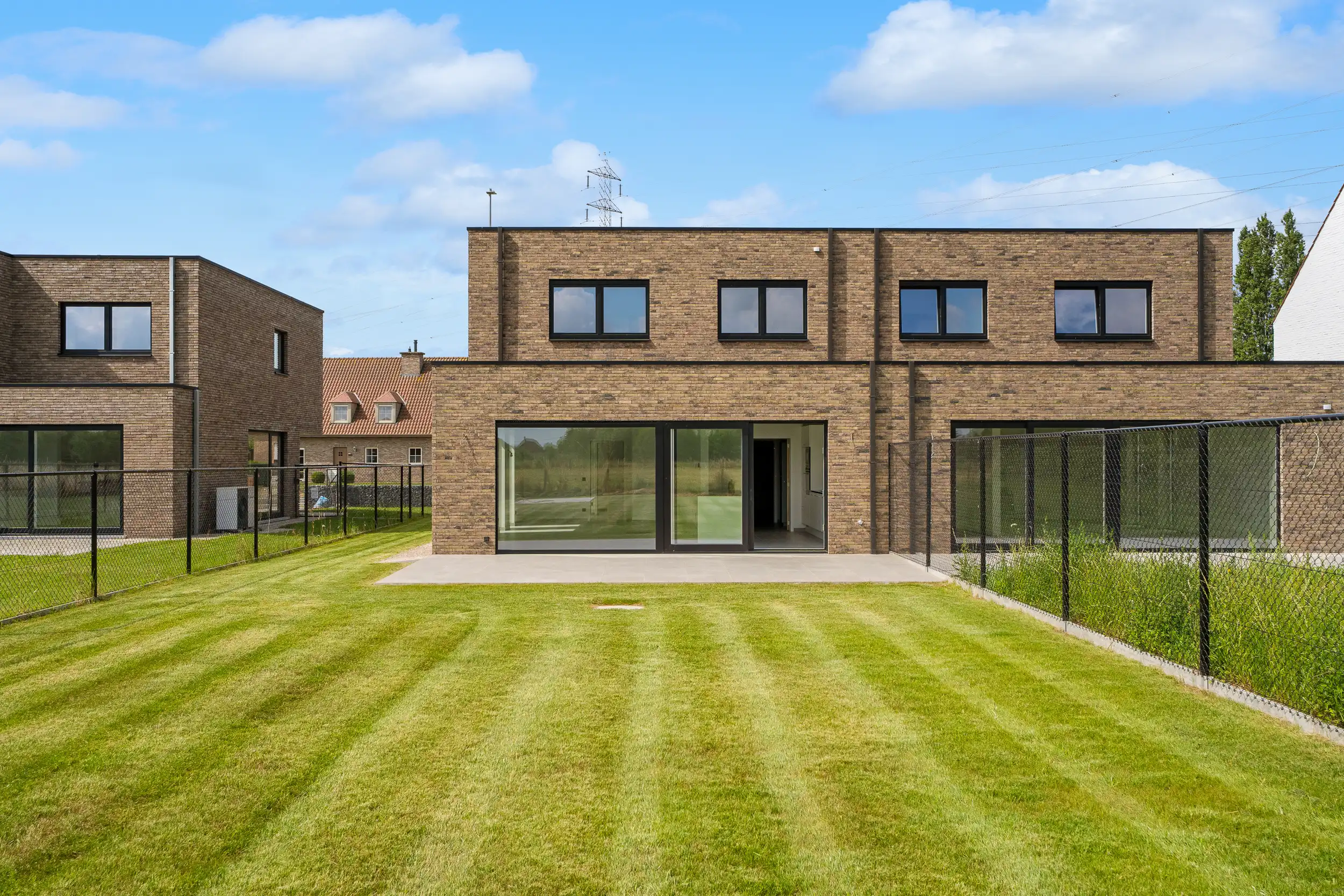 Instapklare, energiezuinige nieuwbouw met prachtig verzicht! foto 2