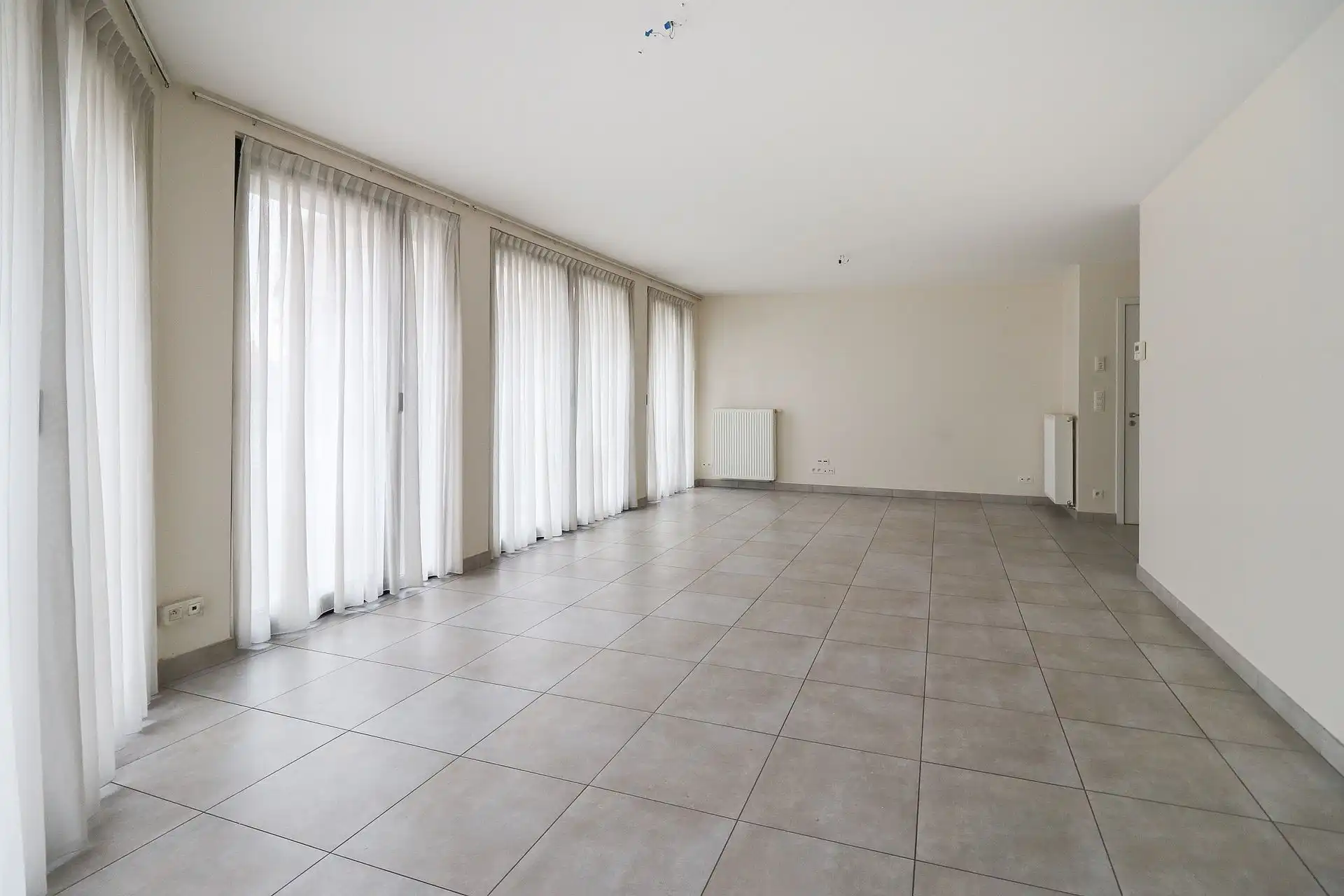 Gelijkvloers appartement met ruime leefkeuken in Wilrijk foto 5