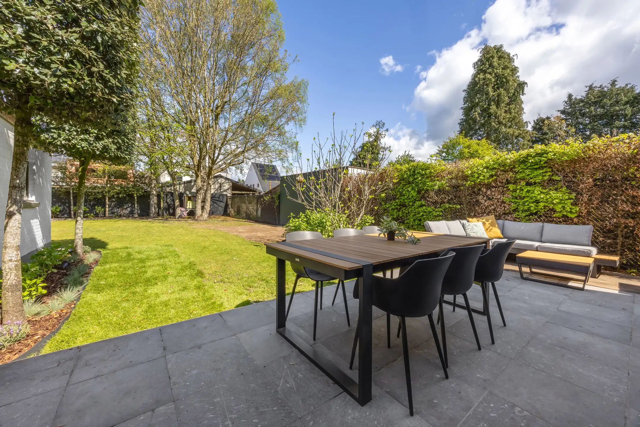 Stijlvolle woning op groene toplocatie nabij het centrum foto 18