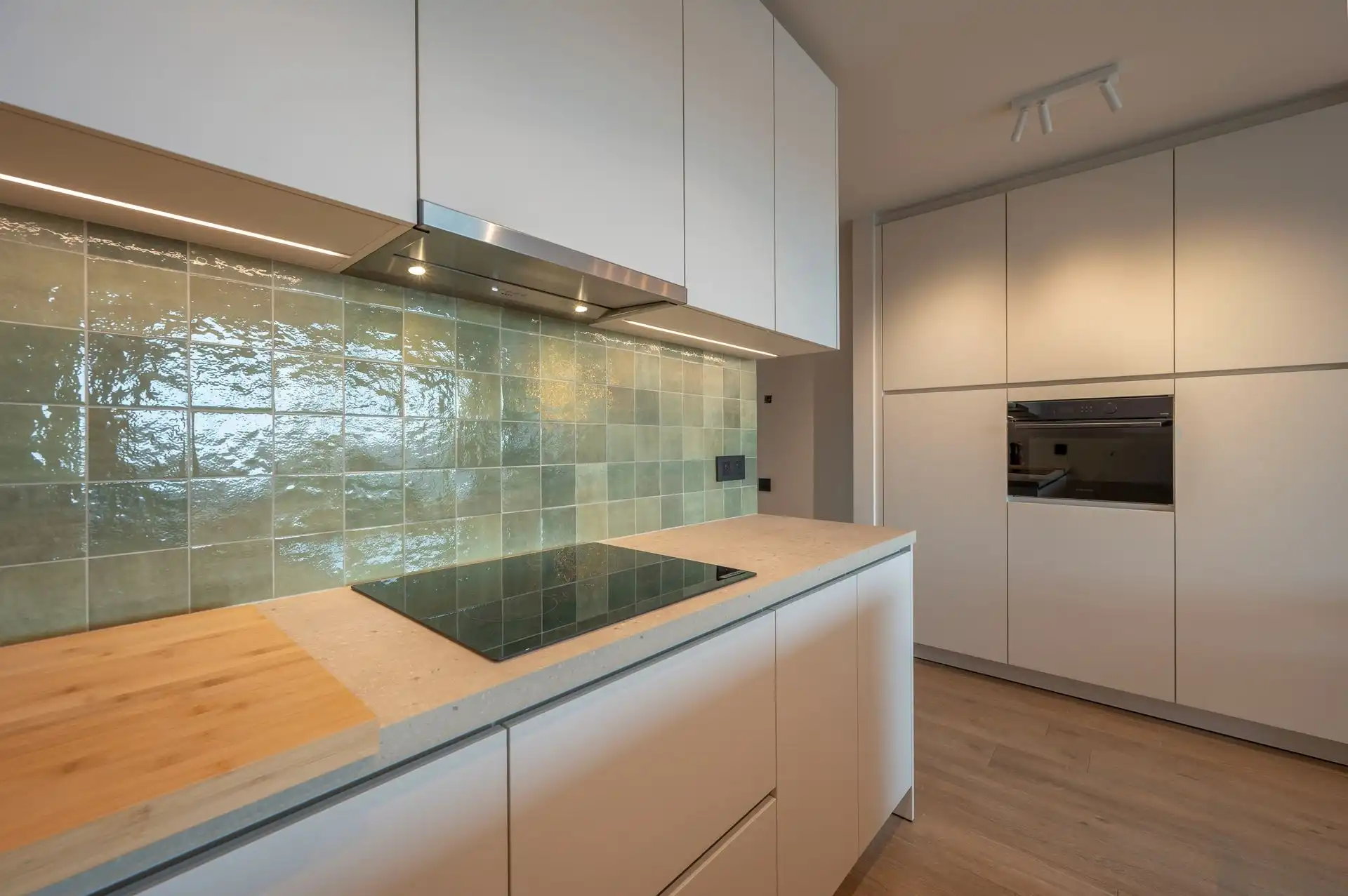 1 slaapkamer appartement met 2 ruime terrassen foto 7