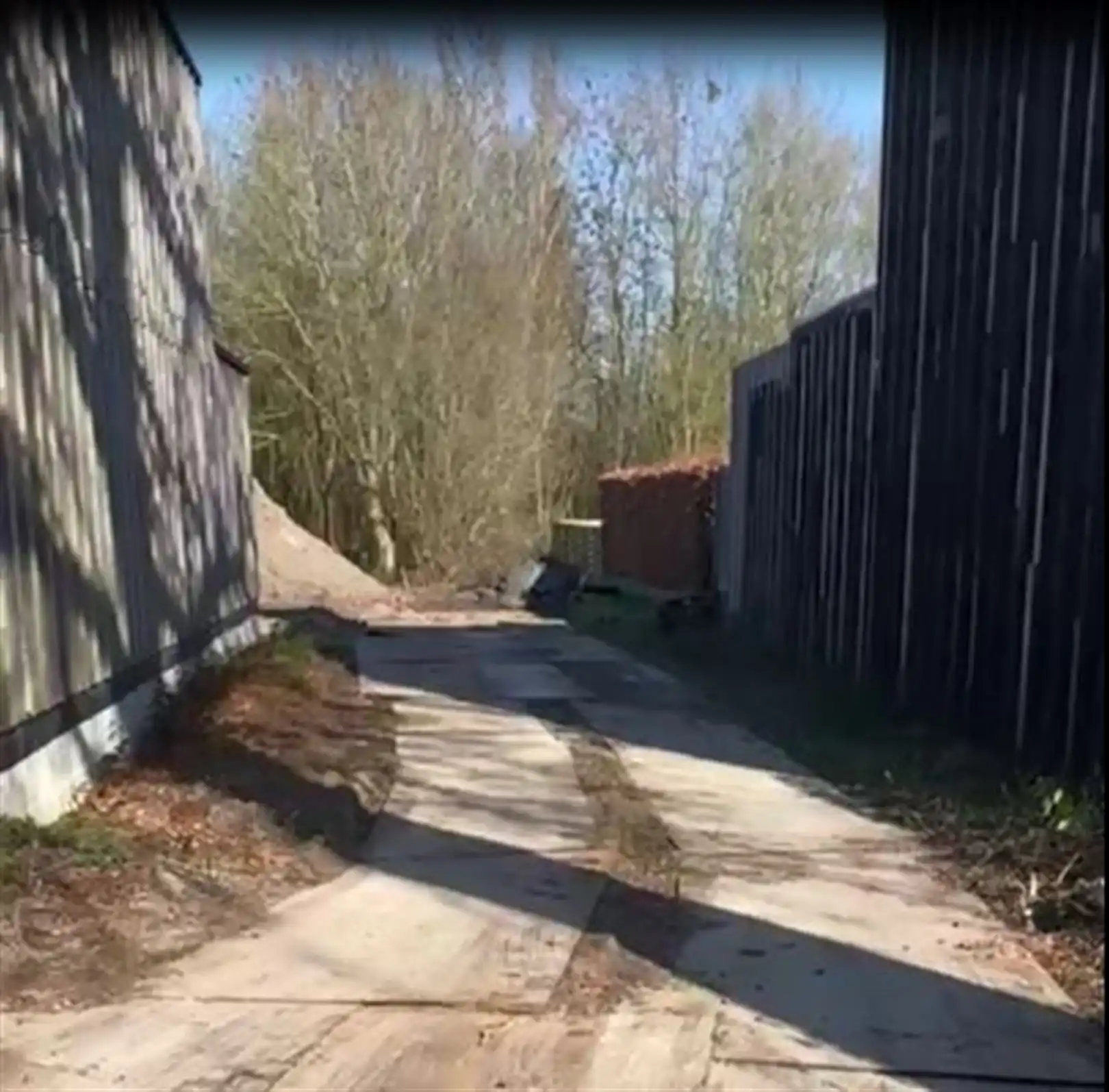 Bouwgrond voor gesloten bebouwing met uitzicht op groen.  foto 4