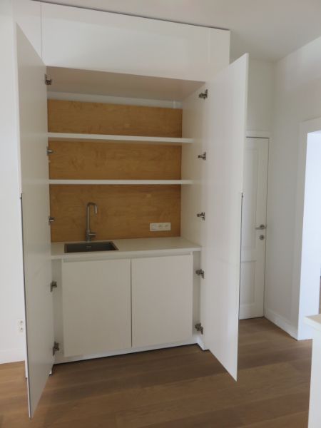 Mooi handelsgelijkvloers in centrum Hove foto 5