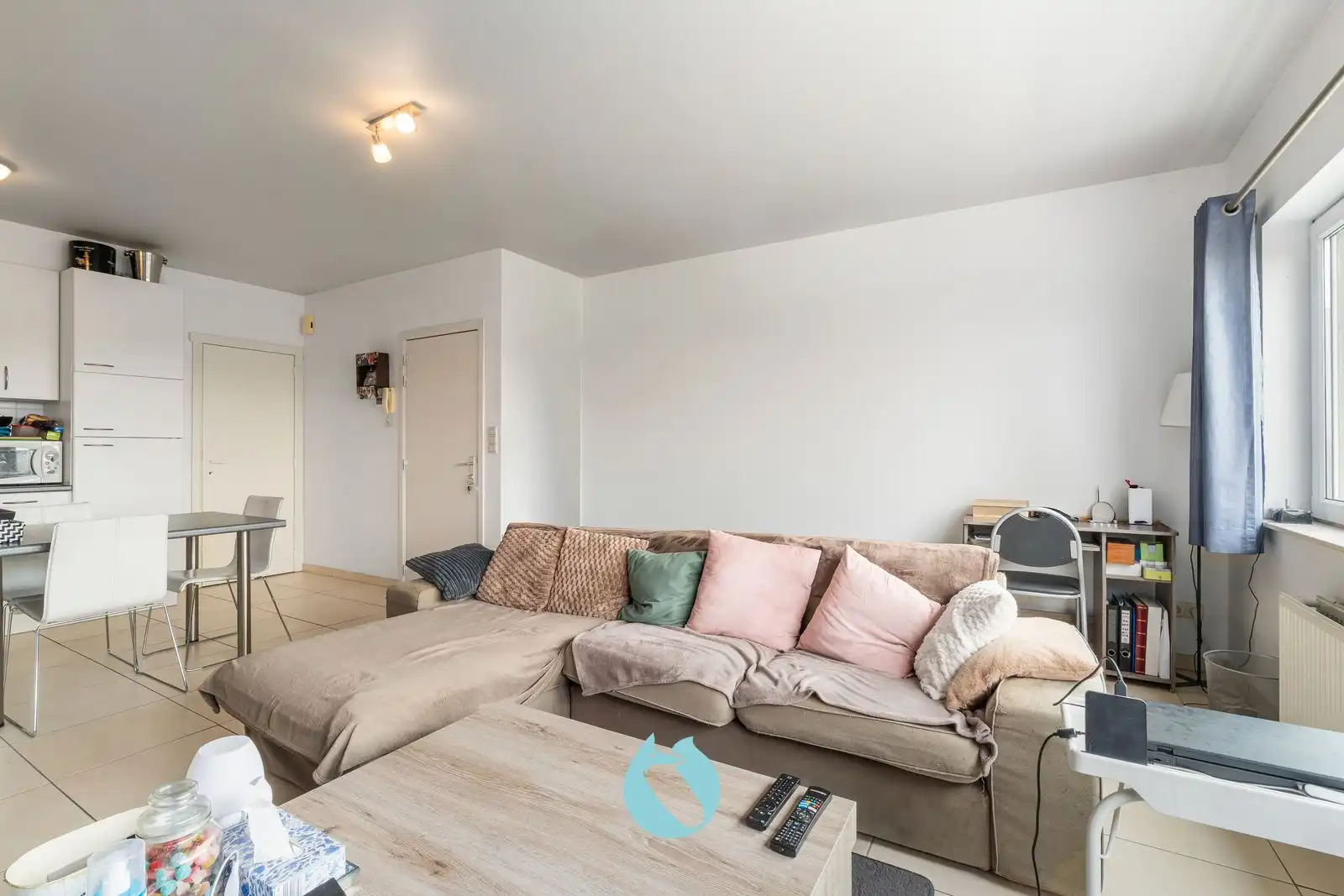 Lichtrijk appartement gelegen op de tweede verdieping foto 4