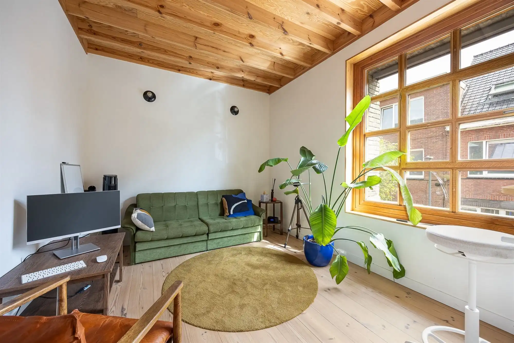 Karaktervol herenhuis met bijgebouw en grote tuin  foto 24