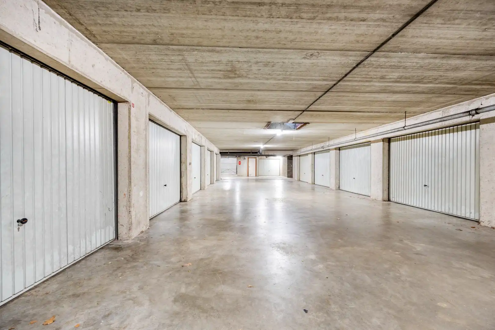 Te koop – Ruim appartement met 3 slaapkamers in het centrum van Zutendaal foto 22