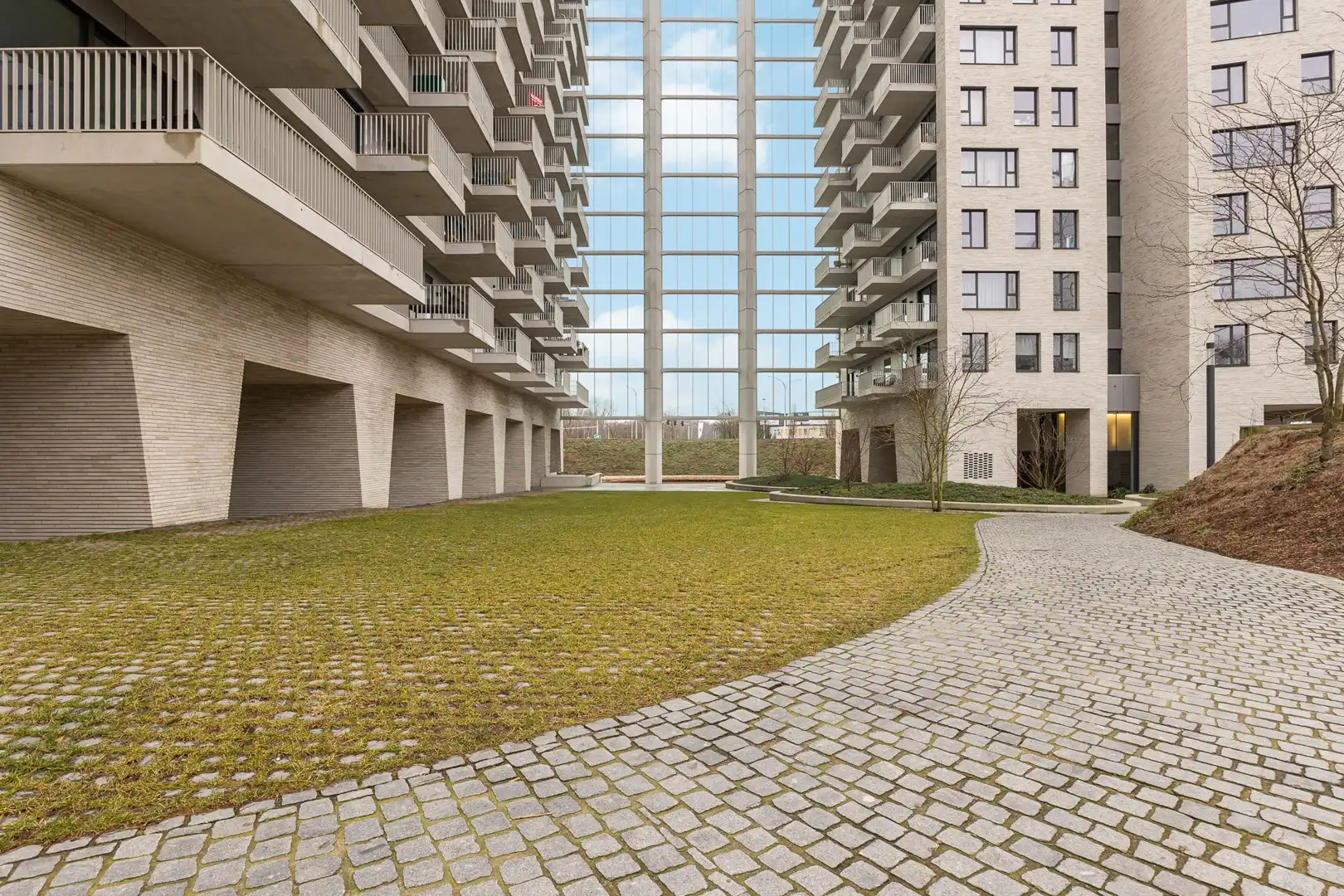 APPARTEMENT MET TERRAS foto 15