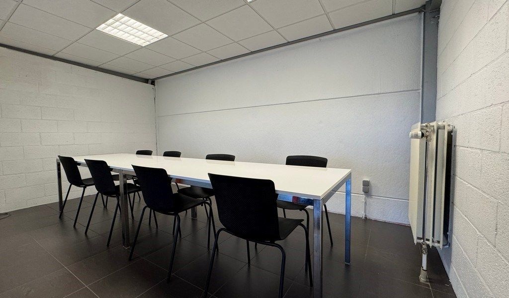 Commercieel gelegen kantoor te huur aan R4 in Mariakerke (Gent) foto 12