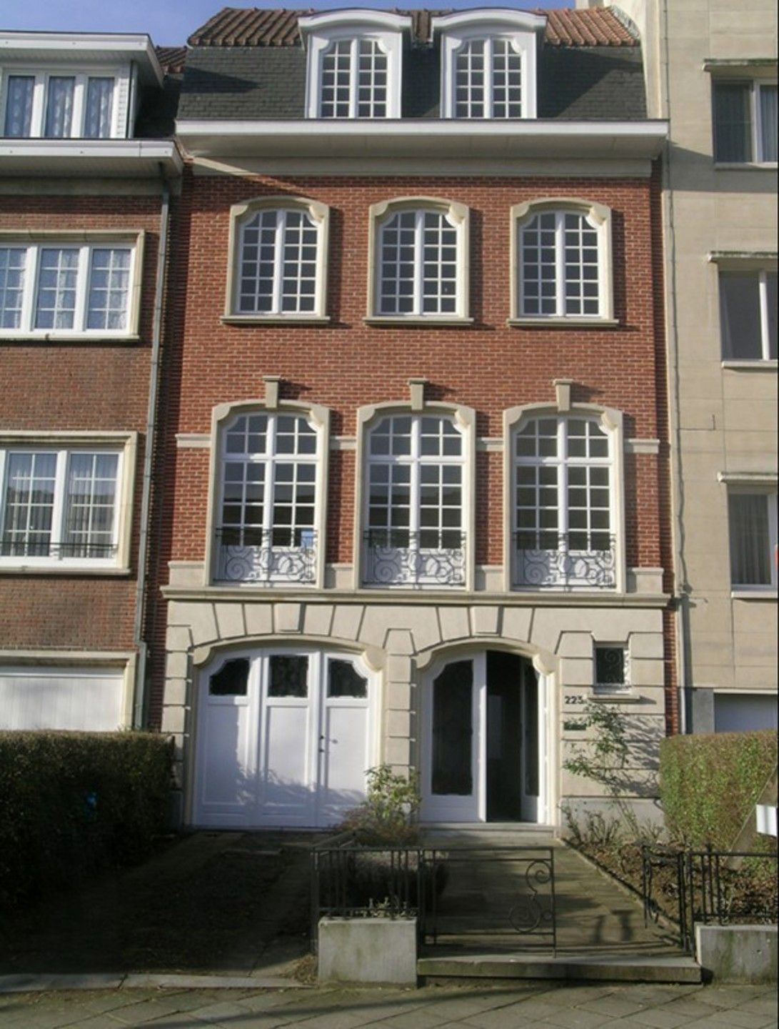()=>{if(producerUpdateValueVersion(node),producerAccessed(node),node.value===ERRORED)throw node.error;return node.value} 1050 Ixelles