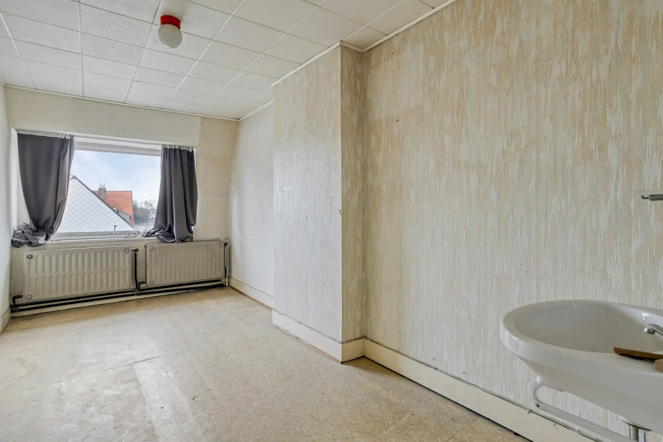 Huis met ruime zongerichte tuin te koop in centrum Knokke foto 16