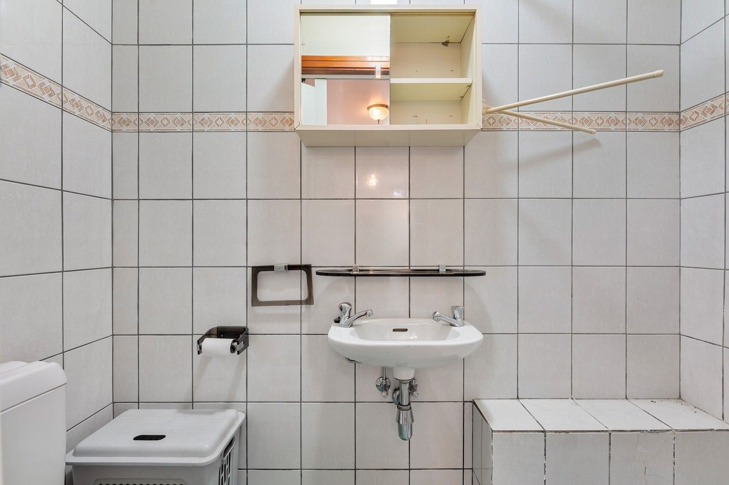 Te renoveren laagbouwwoning op ruim perceel van 1.125 m² – een buitenkans voor wie wil verbouwen! foto 20