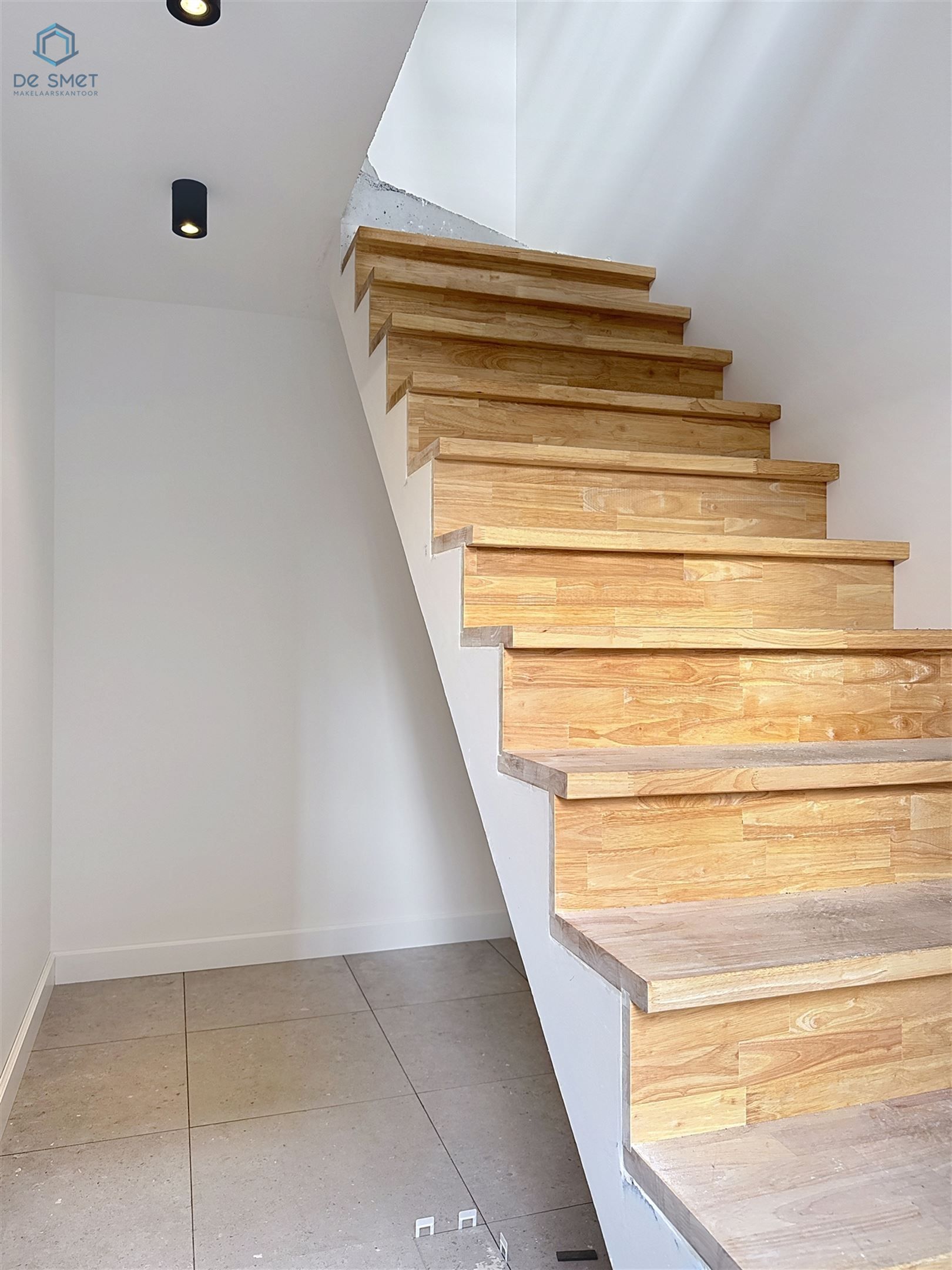 Nieuw appartement met 3 slks! foto 3