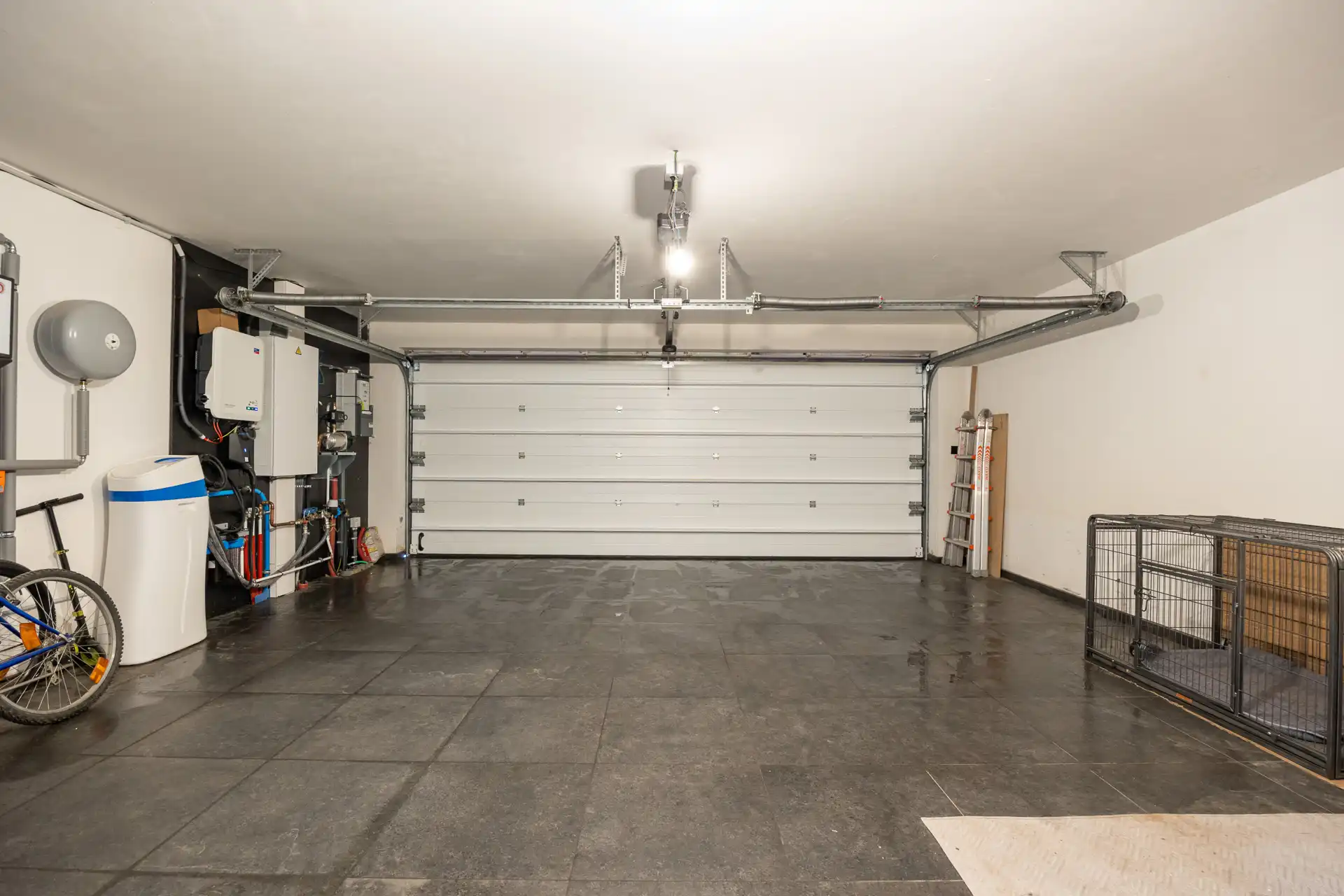 Supermoderne villa te koop – af te werken naar uw smaak foto 22