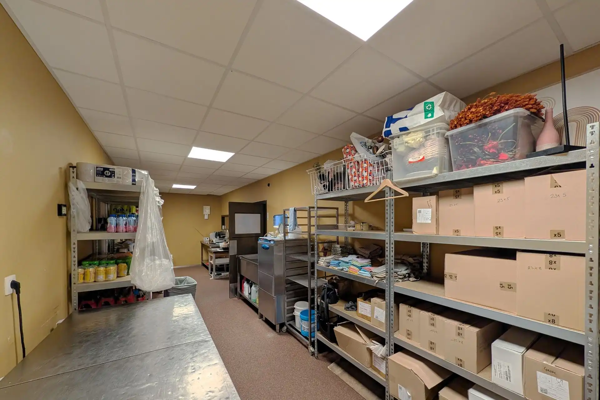 Winkelruimte gelegen op een toplocatie te Rekem foto 13