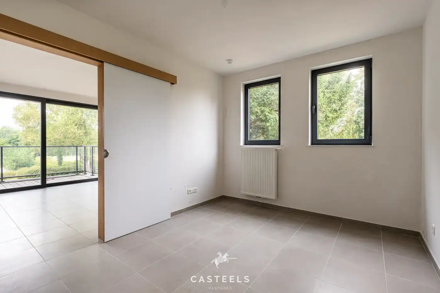 Lichtrijk nieuwbouw hoek appartement met terras te Kluisbergen foto 8