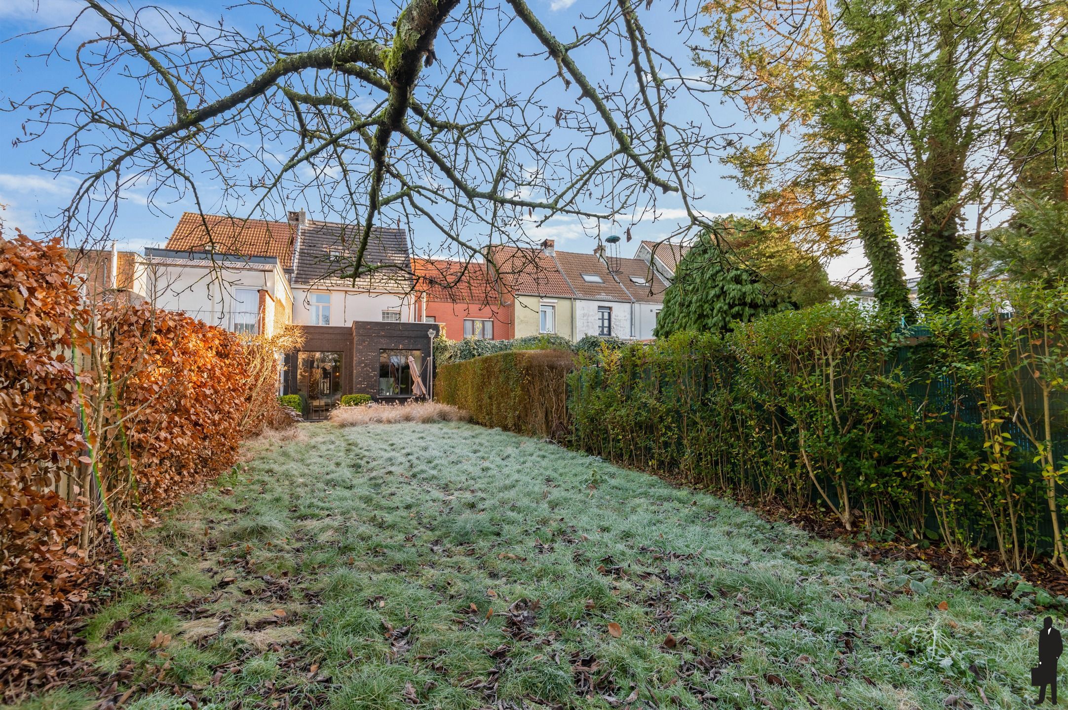 Gerenoveerde herenwoning met 3 slpks, 2 badks en ZW tuin foto 3