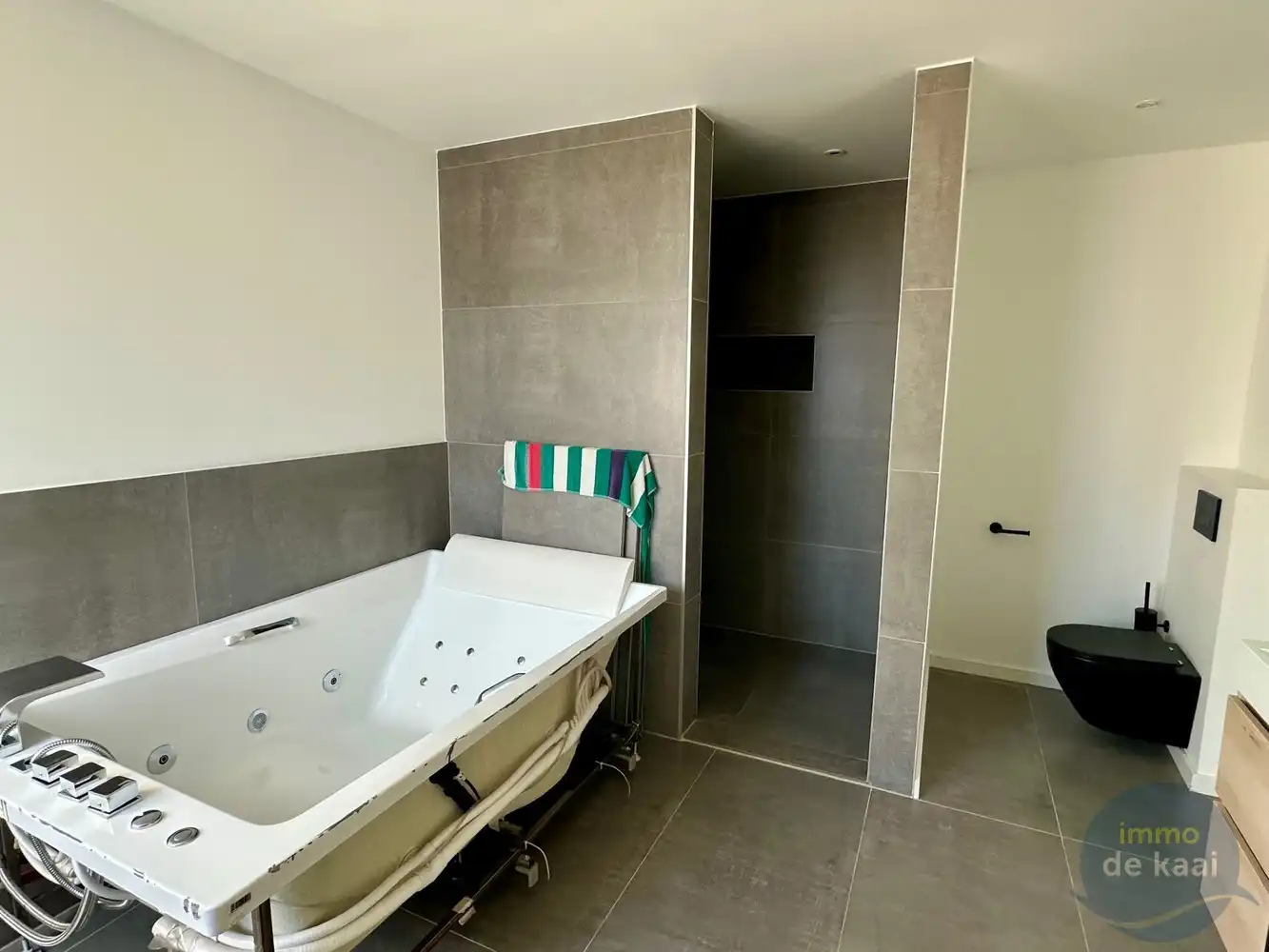 Huis te koop foto 14