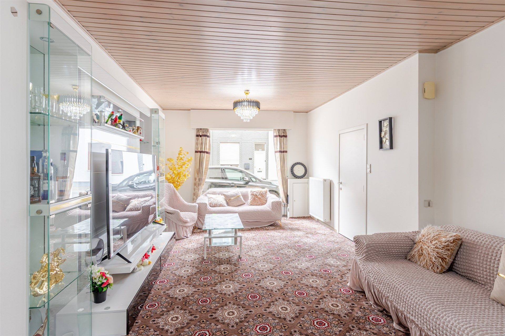 Instapklare woning met 2 slaapkamer en gezellige koer foto 9