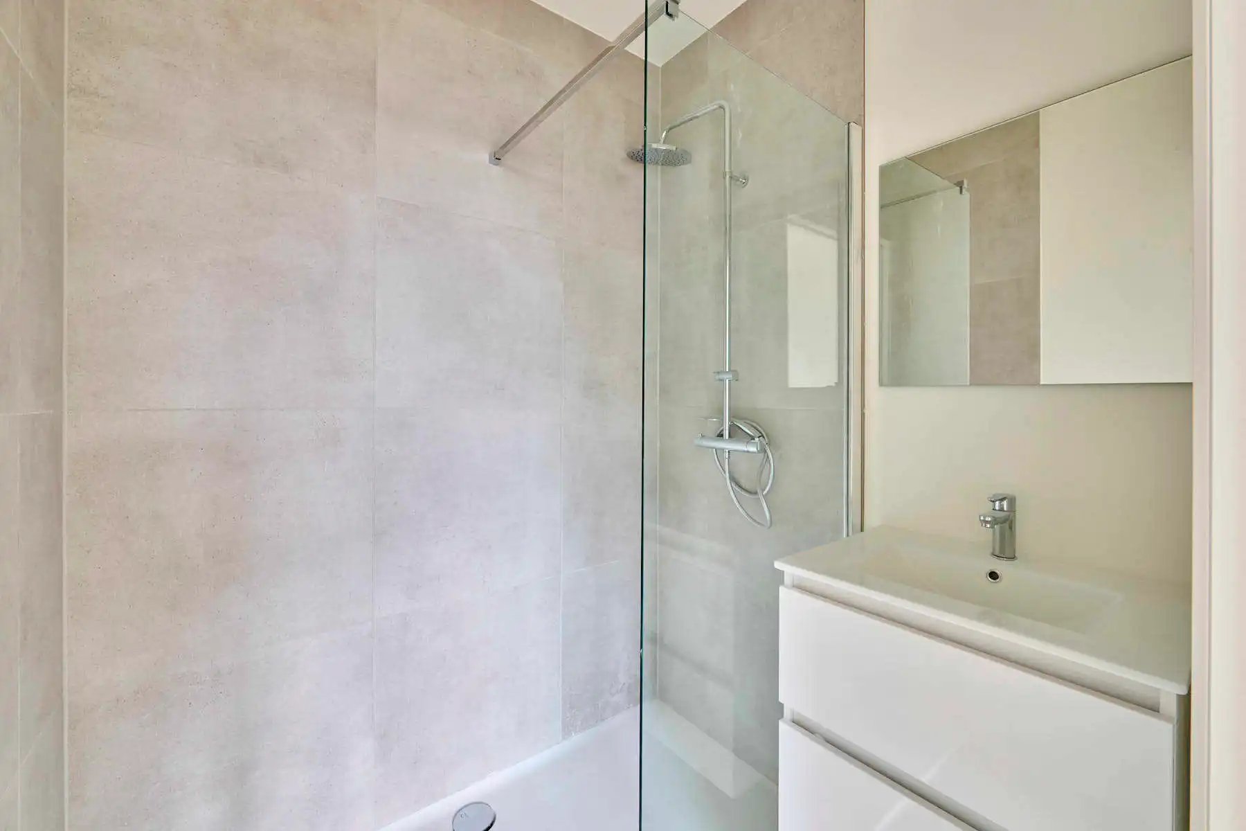 Instapklaar penthouse met 2 terrassen in het centrum foto 8