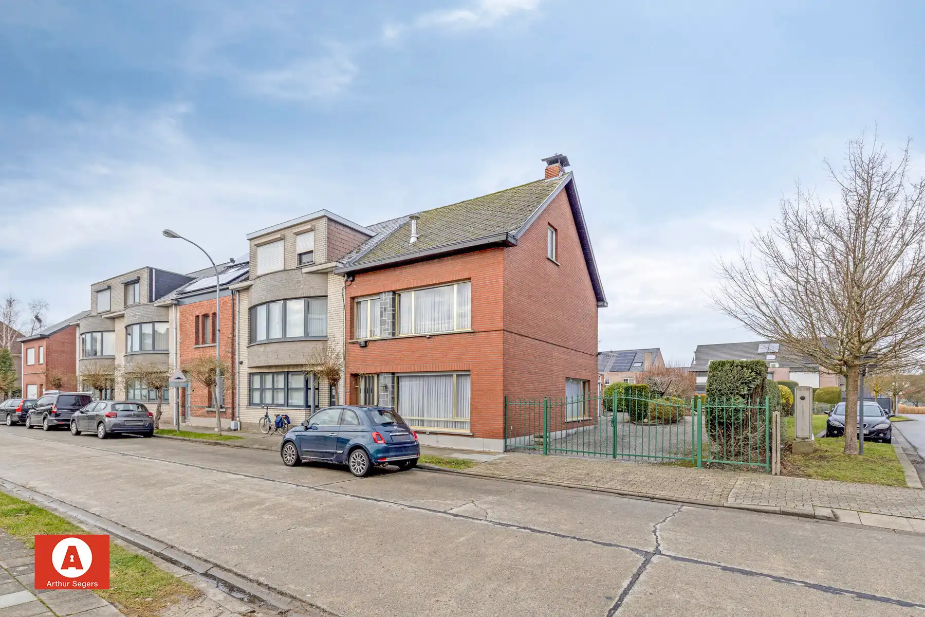 Hoofdfoto van de publicatie: !!! IN OPTIE !!! Te renoveren woning nabij centrum Breendonk