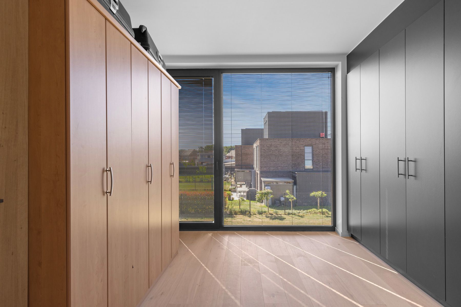 Luxueus, ruim en hoogwaardig afgewerkt appartement te Heusden foto 19