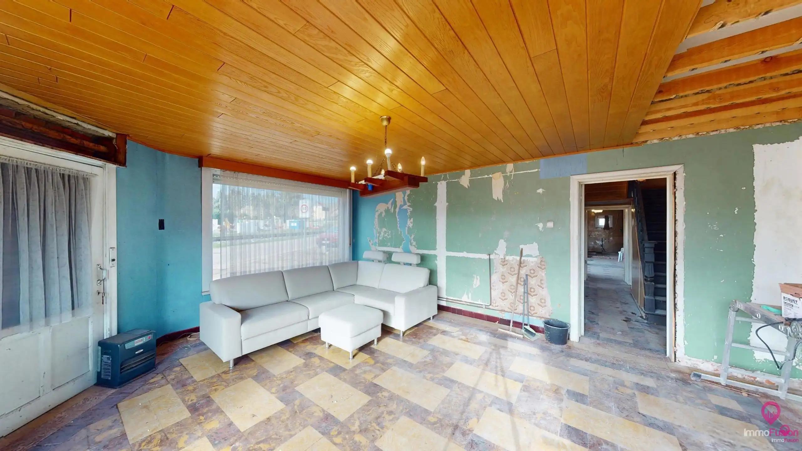 Uniek renovatieproject op centrale ligging met grote tuin! foto 4