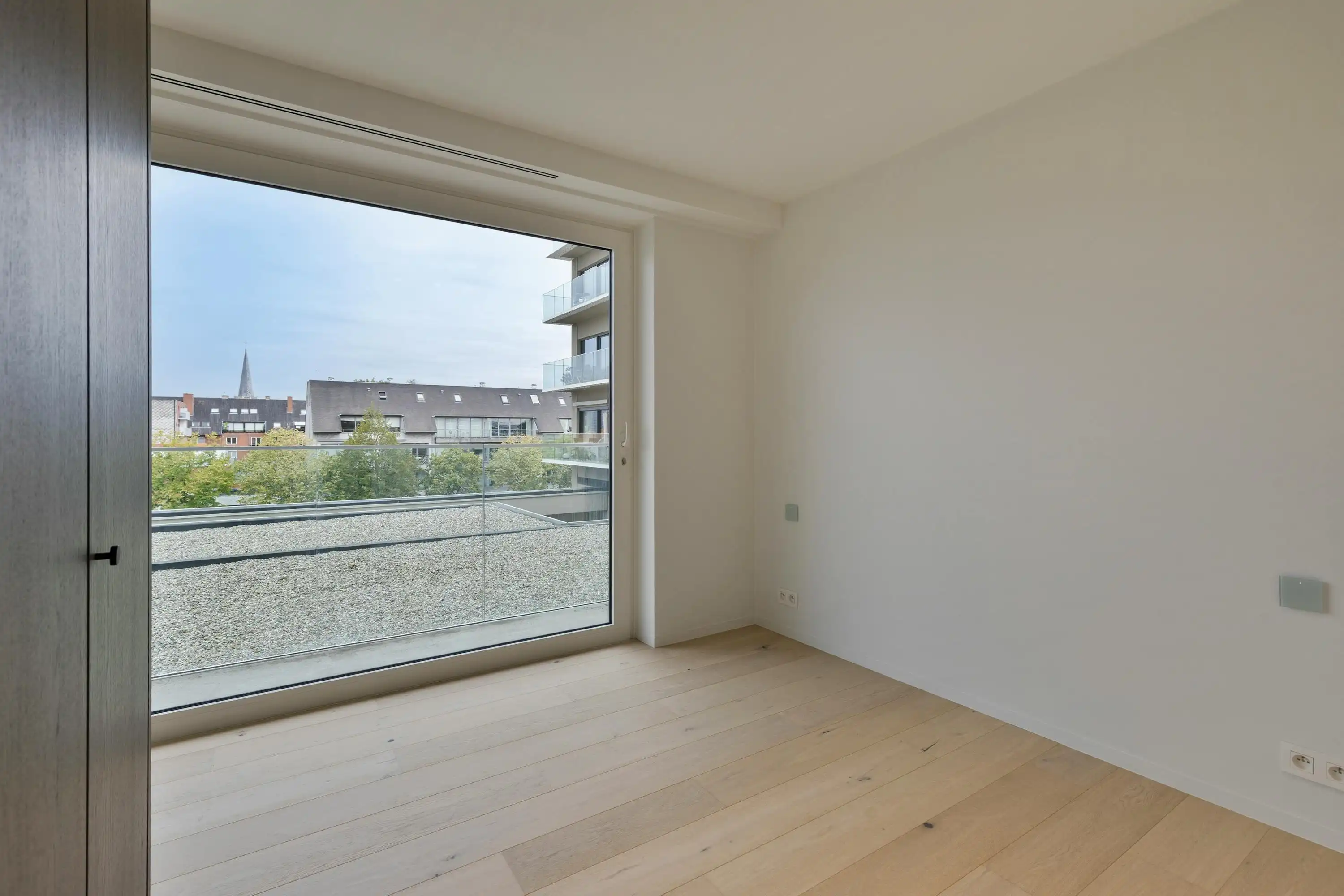 Luxueus afgewerkt appartement te koop in Waregem foto 4