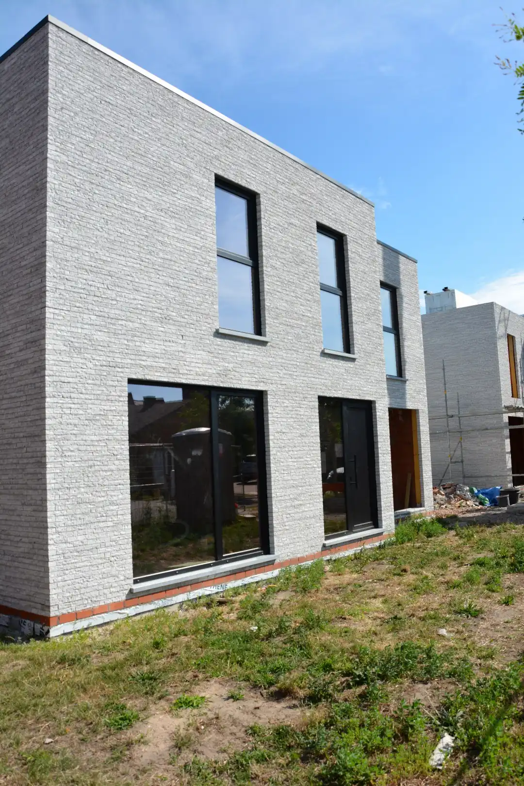 Nieuwbouwwoning op 416 m² – volledig naar eigen smaak af te werken foto 14