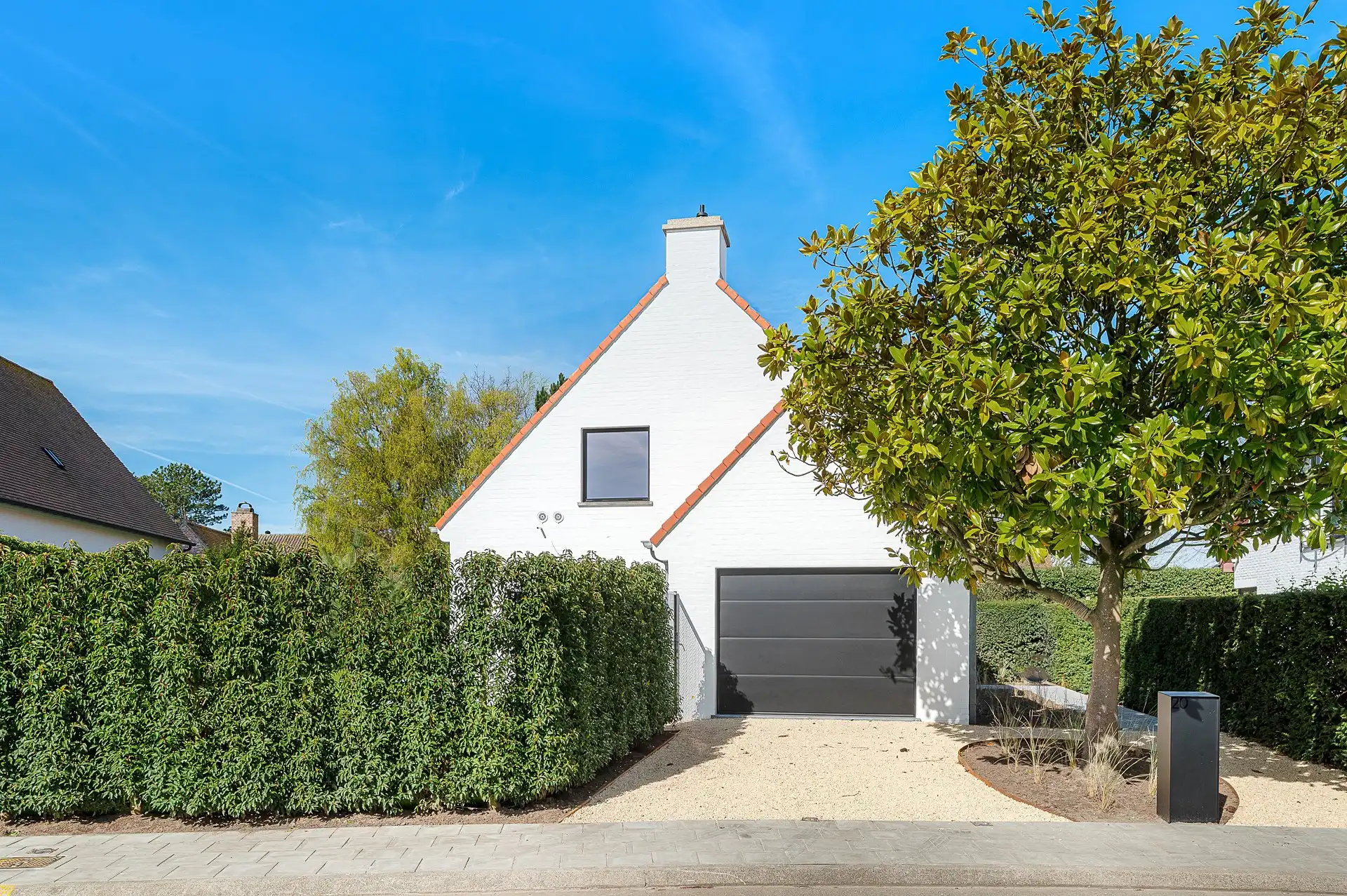 Smaakvol afgewerkte villa in Maaiken met ruime tuin foto 36