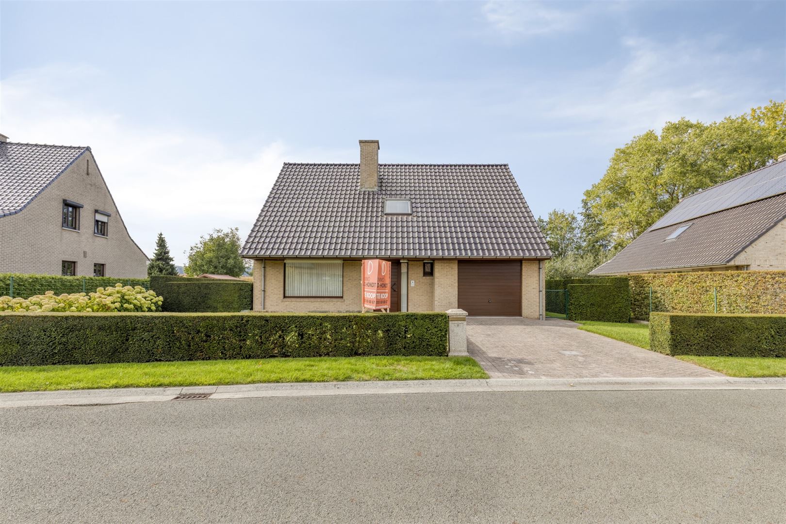 Huis foto {{pictureIndex}}