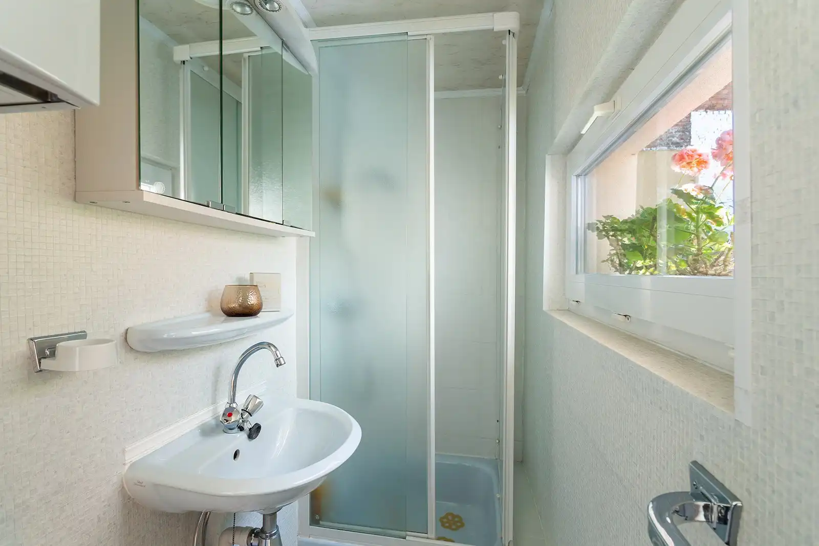 Charmante woning met buitenruimte foto 13