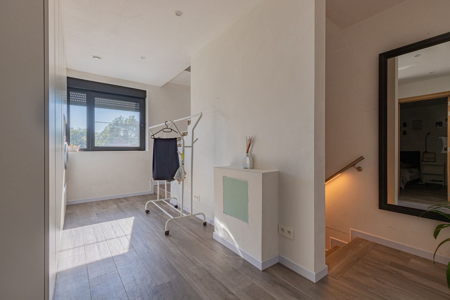 Prachtige nieuwe woning 5 slpk, zonnepanelen én thuisbatterij foto 11