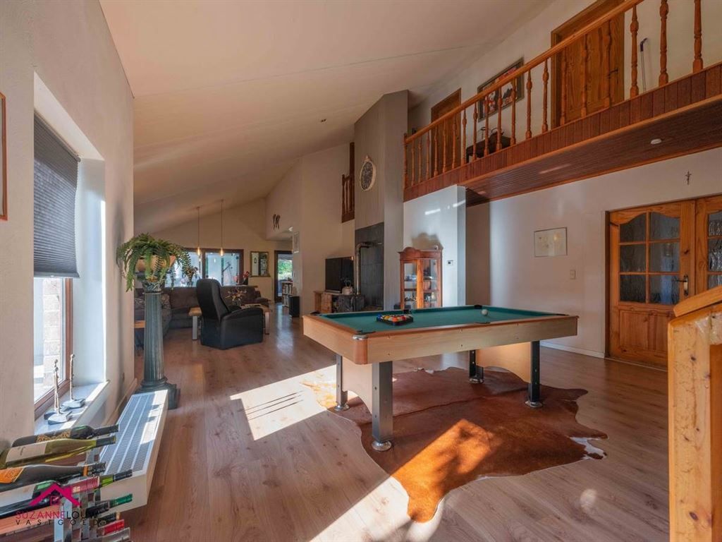 Vrijstaande woning op ruim perceel foto 11