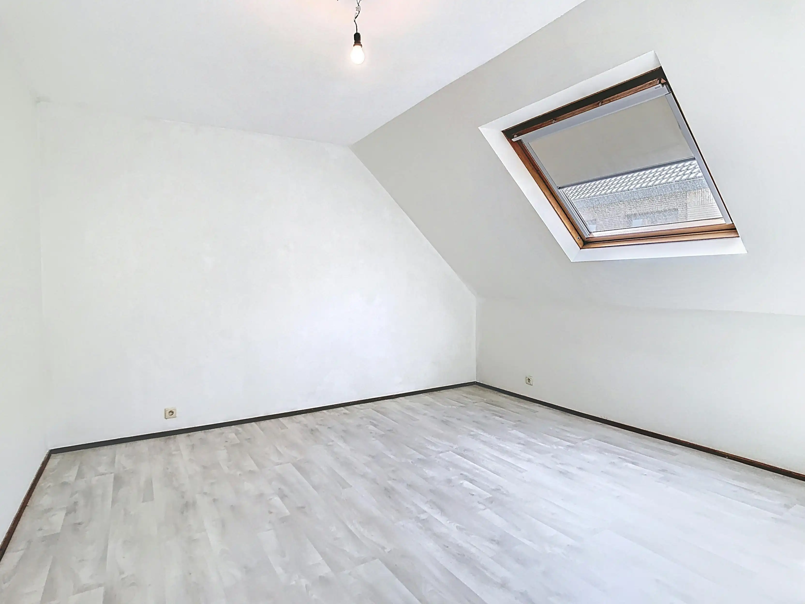 Instapklaar huis met 2 slaapkamers in Steendorp foto 13