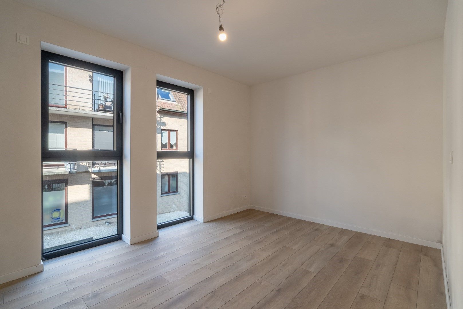 Duurzaam nieuwbouwappartement op de eerste verdieping met 1 slaapkamers en terras, in Residentie Escautval. foto 6