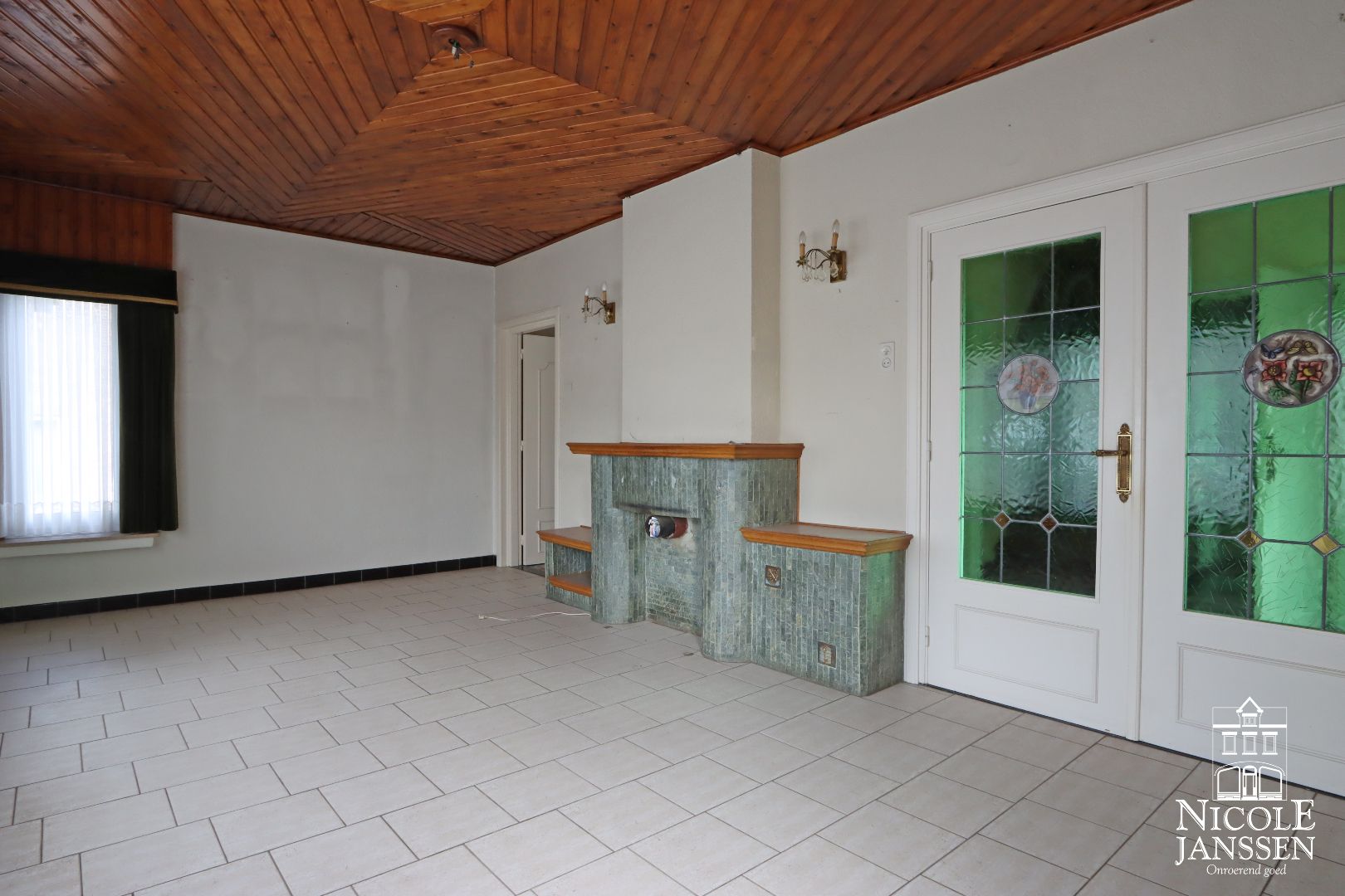 Mooi verzorgde split-level woning op unieke locatie in het mooie Aldeneik foto 7