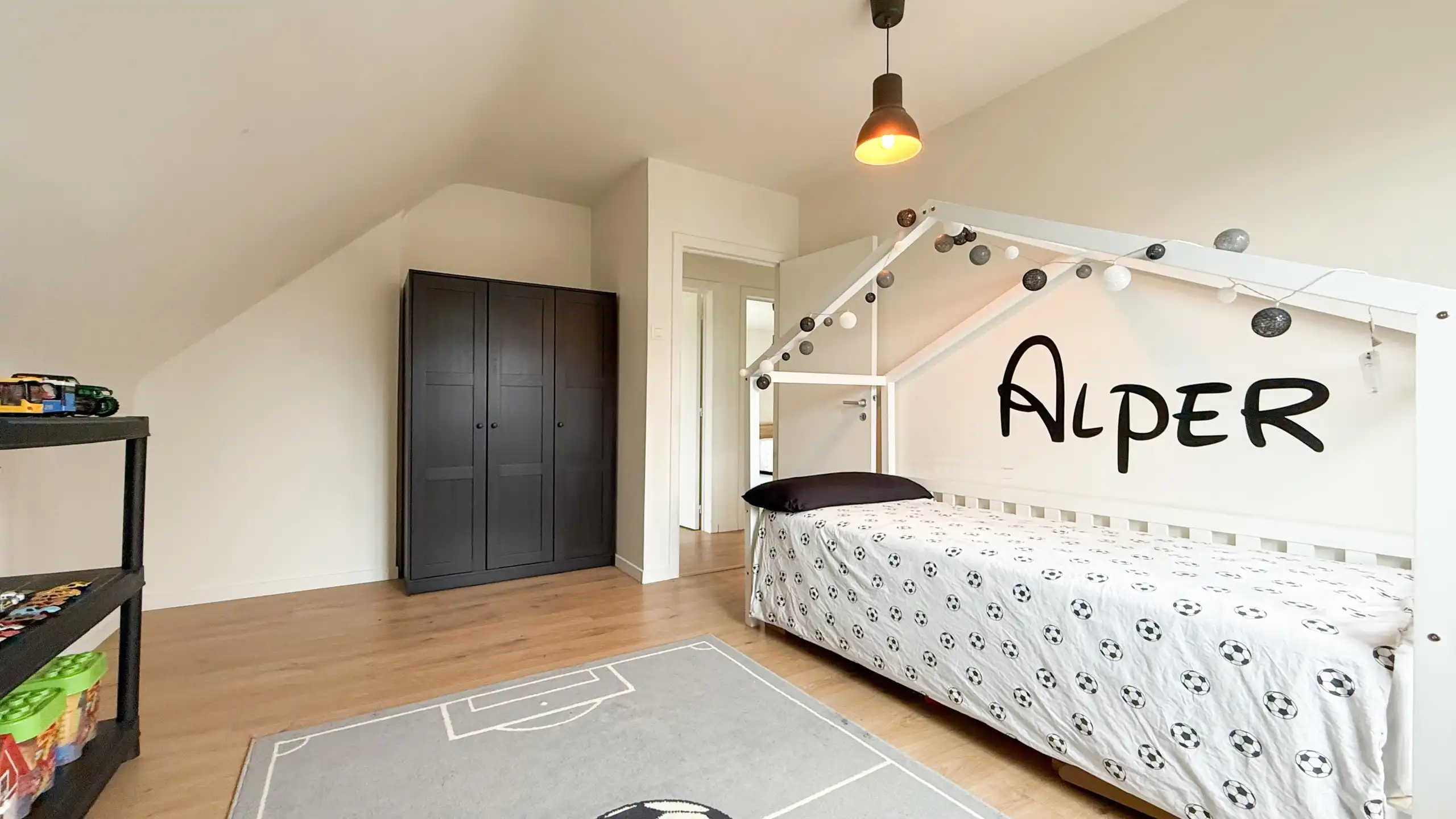 Instapklare open bebouwing met 4 slpk en 2 leefruimtes! foto 29