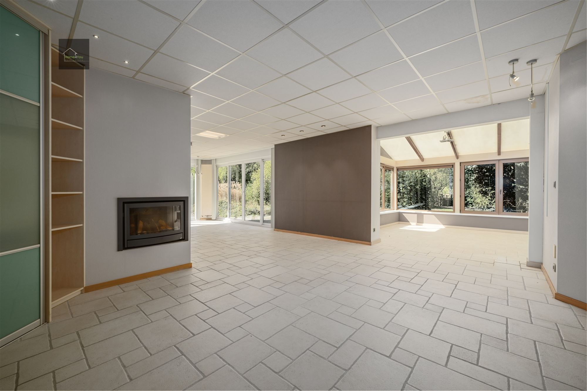  Multifunctioneel bedrijfsgebouw met toonzaal, magazijn, kantoren én woonst op toplocatie. foto 14