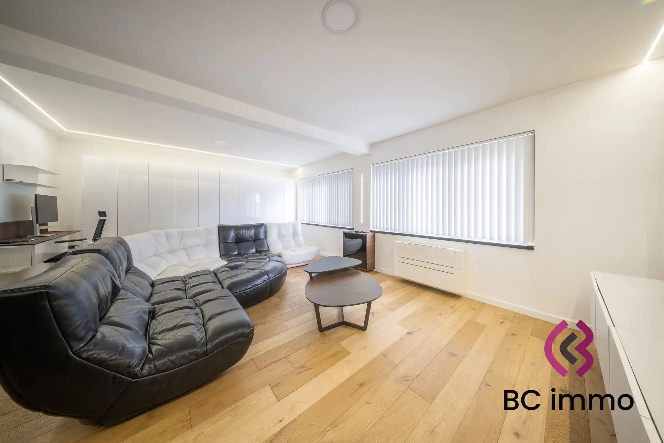 Exclusief duplex met zonneterras, designkeuken en hoogwaardige afwerking foto 10