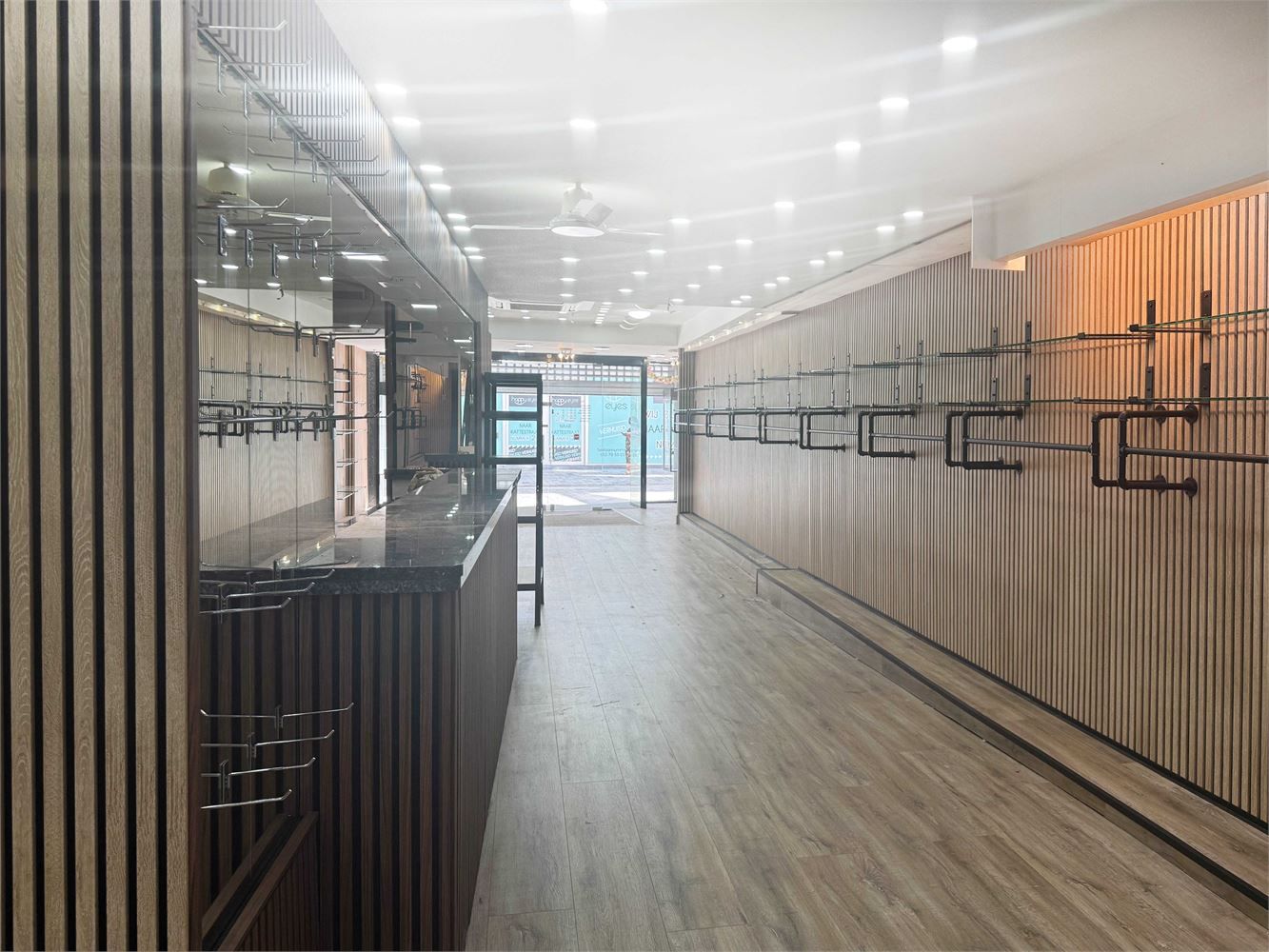 COMMERCIEEL PAND KATTESTRAAT AALST foto 4