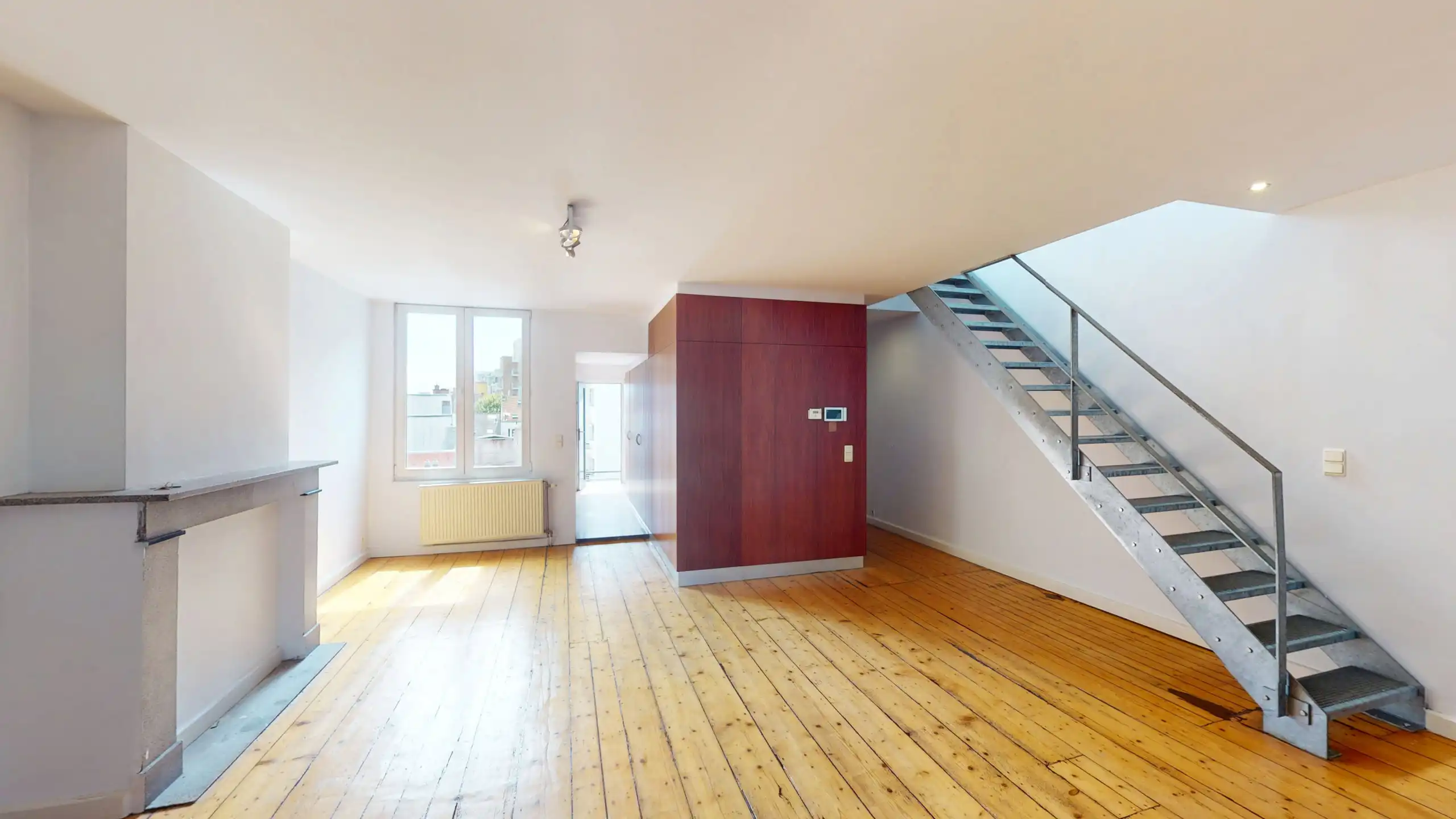 ANTWERPEN - Royale duplex te huur met zonnig terras  foto 3