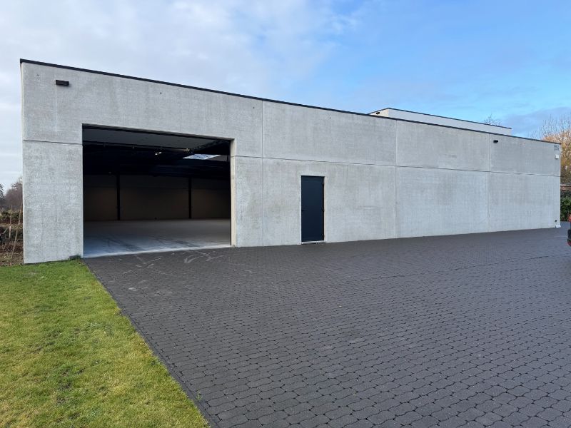 Nieuwbouw magazijn te huur foto {{pictureIndex}}