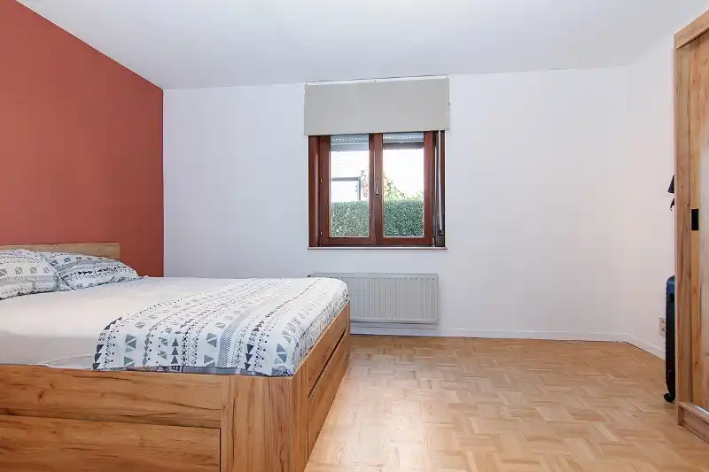Riante instapklare gezinswoning met 5 slaapkamers op een vlot bereikbare locatie in het centrum van Kortessem (Hasselt) foto 13