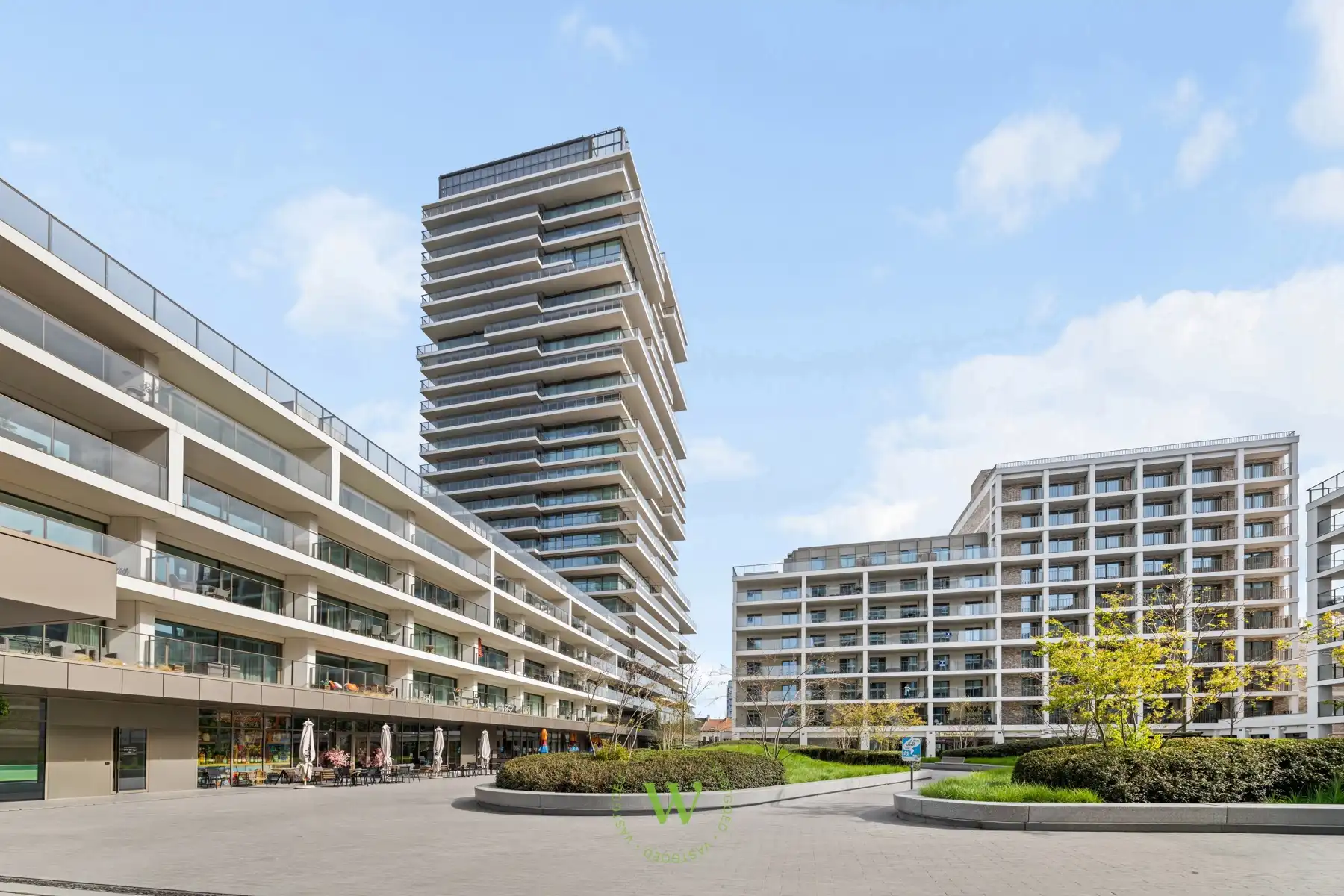 Sky Tower 2 — Laatste hoekapp op 9de verd met Z-W oriëntatie foto 2