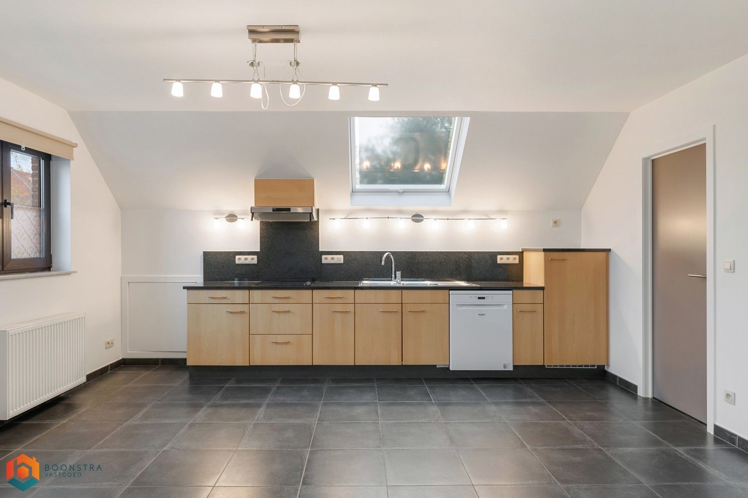 Instapklare woning met 4 slpkrs foto 27