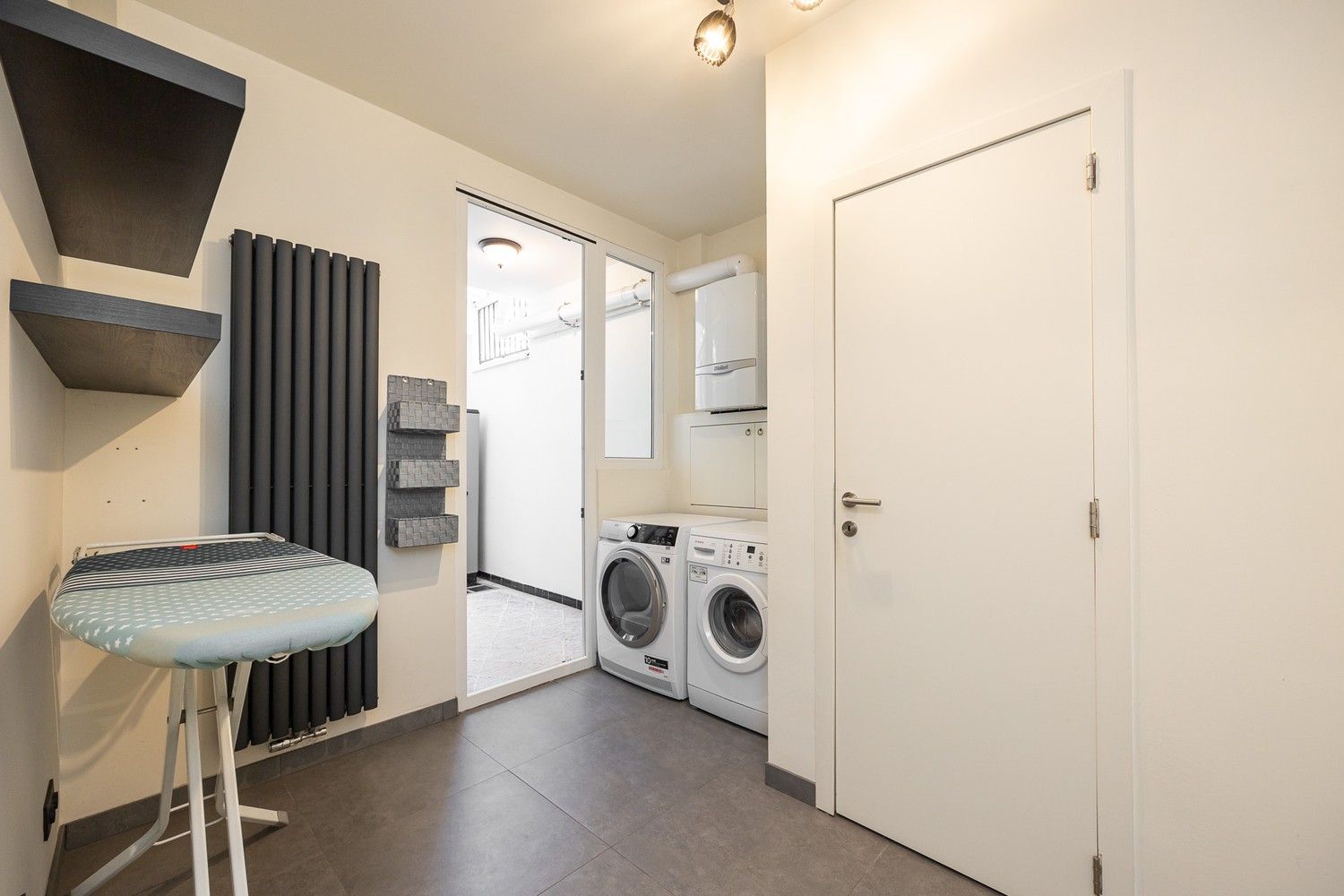 Royaal wonen in Borsbeek - 185 m² appartement met zonnig terras foto 15