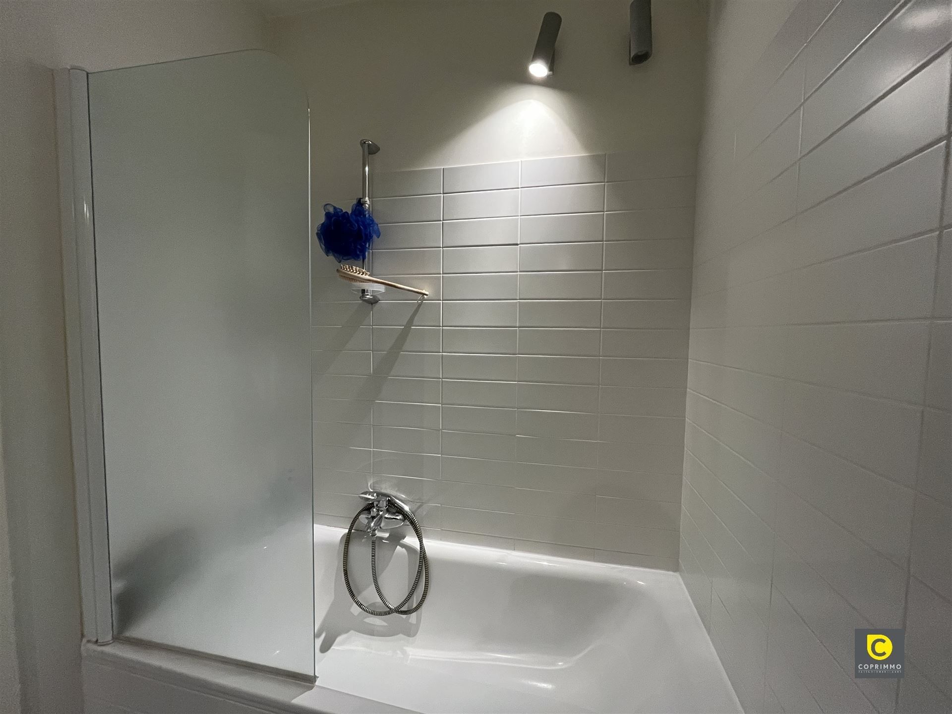 Instapklaar 2 slpks app met terras! foto 5